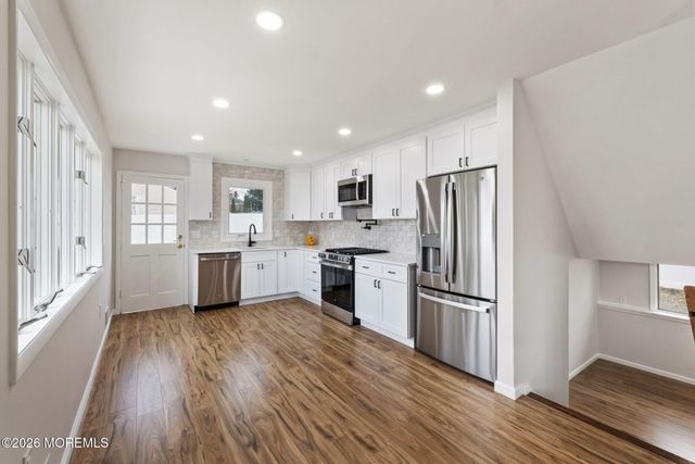 5 Barrier Drive, Hazlet, NJ 07730