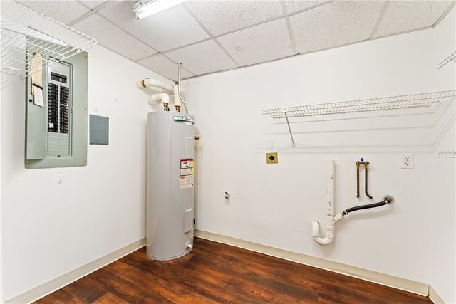 30 Argyle Avenue 206, Riverside, RI 02915