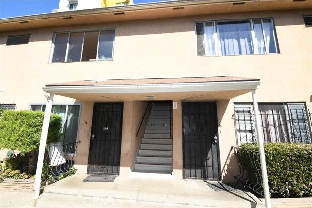 333 Linden Avenue 18, Long Beach, CA 90802