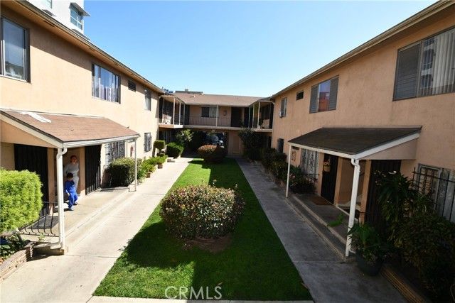 333 Linden Avenue 18, Long Beach, CA 90802