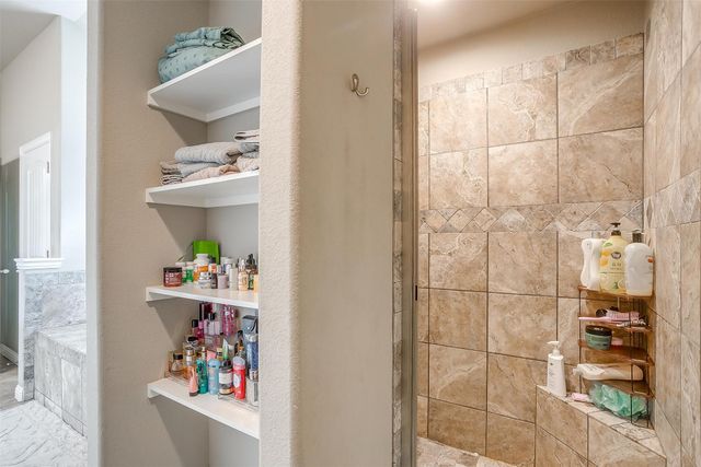 700 Westgate Drive, Aledo, TX 76008