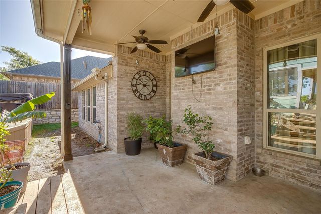 700 Westgate Drive, Aledo, TX 76008