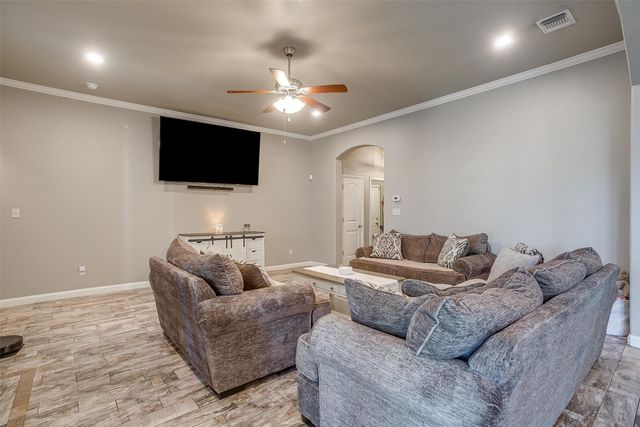 700 Westgate Drive, Aledo, TX 76008