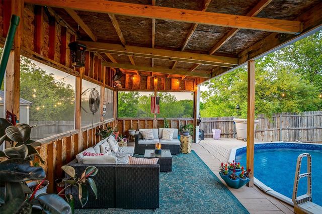 700 Westgate Drive, Aledo, TX 76008