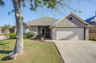 700 Westgate Drive, Aledo, TX 76008