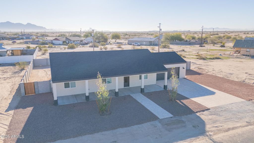 3545 N KIAMI Drive, Eloy, AZ 85131