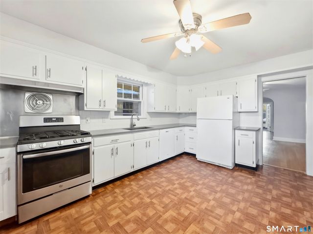 40 Orchard Place 2, Greenwich, CT 06830