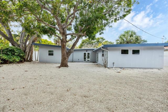 1116 WESTWAY DRIVE, Sarasota, FL 34236