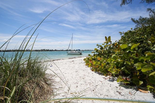 1116 WESTWAY DRIVE, Sarasota, FL 34236