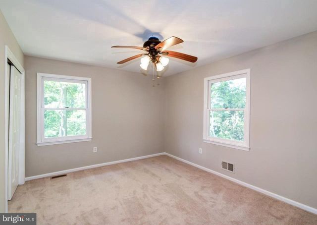 19 PEAK PL, Sewell, NJ 08080