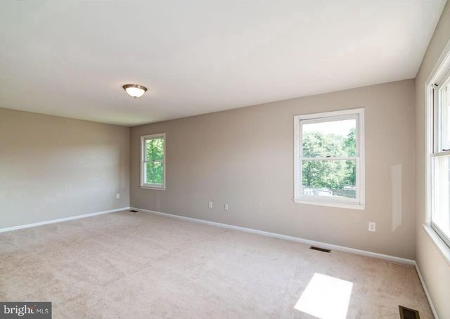 19 PEAK PL, Sewell, NJ 08080