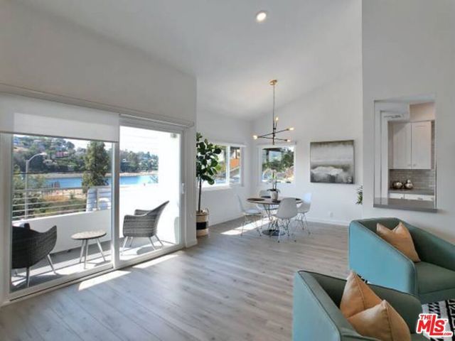 1900 SILVER 208, Los Angeles, CA 90039