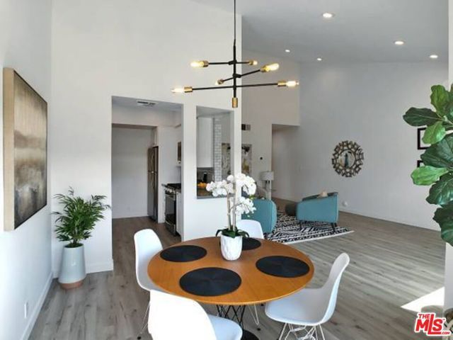 1900 SILVER 208, Los Angeles, CA 90039
