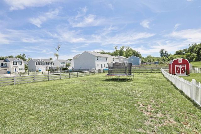 210 Wooded Ridge Drive, Batavia Twp, OH 45102