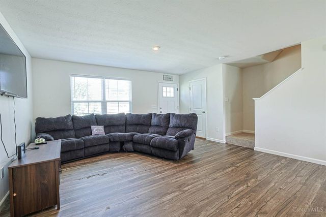 210 Wooded Ridge Drive, Batavia Twp, OH 45102