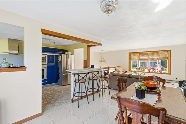 527 Cowesett Road, Warwick, RI 02886