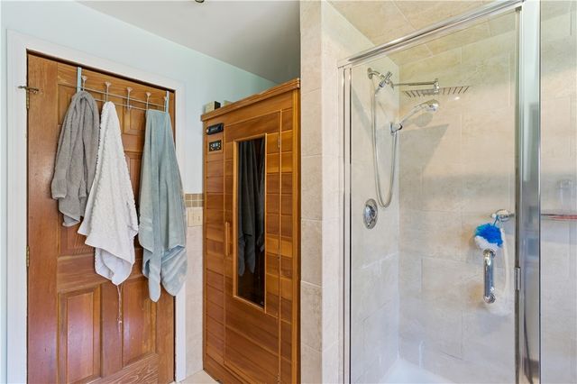 527 Cowesett Road, Warwick, RI 02886