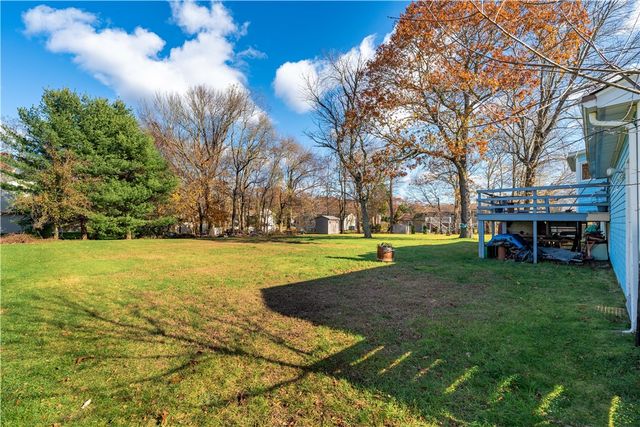 527 Cowesett Road, Warwick, RI 02886