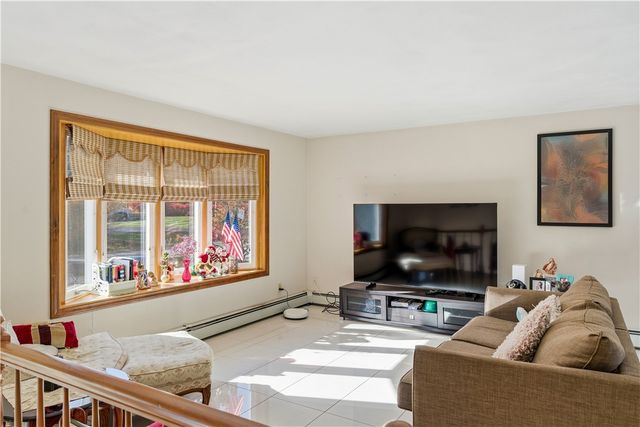 527 Cowesett Road, Warwick, RI 02886