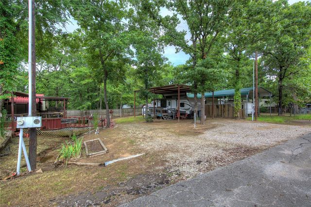 8 Lots PR 5804, PR 5805 Private Road 5804, Yantis, TX 75497