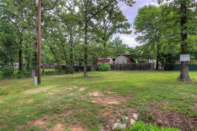 8 Lots PR 5804, PR 5805 Private Road 5804, Yantis, TX 75497