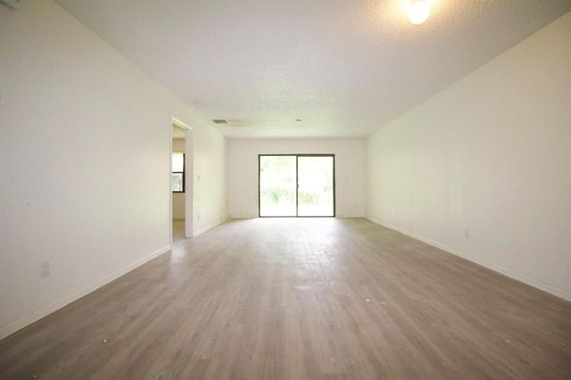 3820 Harwood Street, West Palm Beach, FL 33403