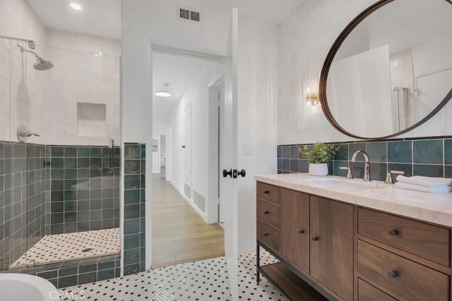 4412 Willens, Woodland Hills, CA 91364