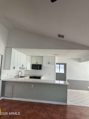 470 E SAN ANGELO Avenue, Gilbert, AZ 85234