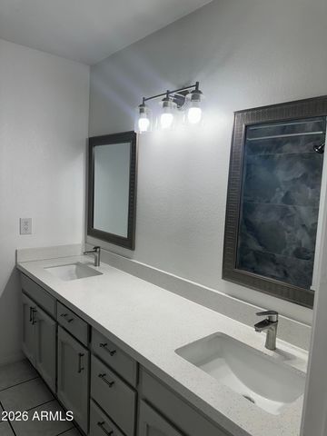 470 E SAN ANGELO Avenue, Gilbert, AZ 85234