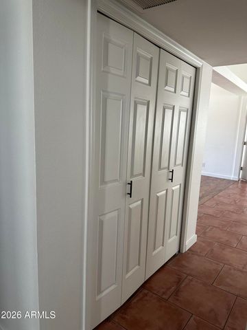 470 E SAN ANGELO Avenue, Gilbert, AZ 85234