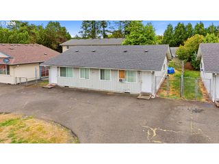 2811 CAPLES Ave, Vancouver, WA 98660