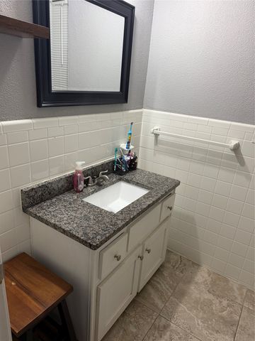 3606 Reeves Street, North Richland Hills, TX 76117