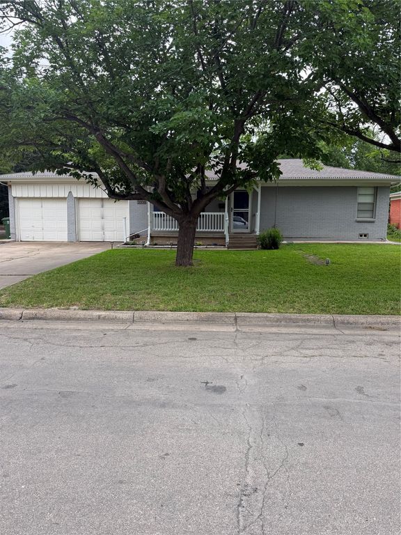 3606 Reeves Street, North Richland Hills, TX 76117