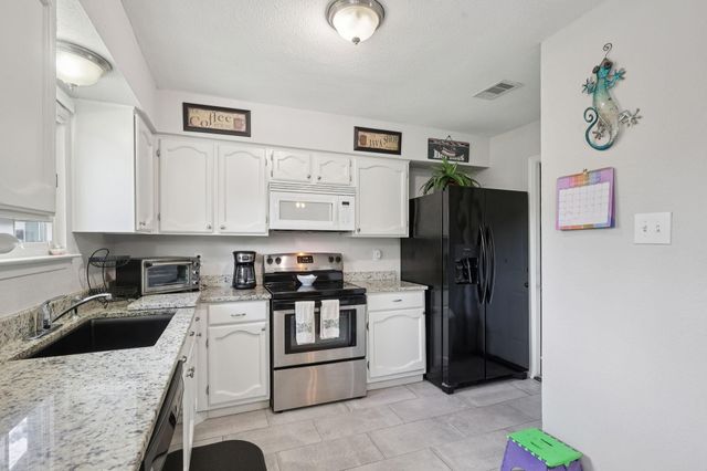 22414 Millgate Drive, Spring, TX 77373