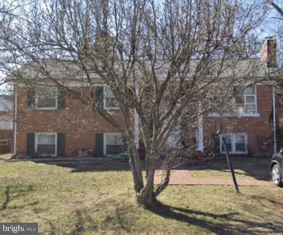 9927 PORTSMOUTH RD, Manassas, VA 20109