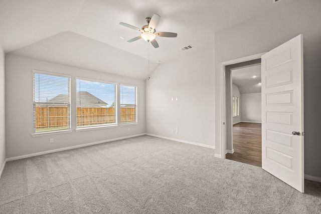 1506 Red Clover Avenue, Van Alstyne, TX 75495