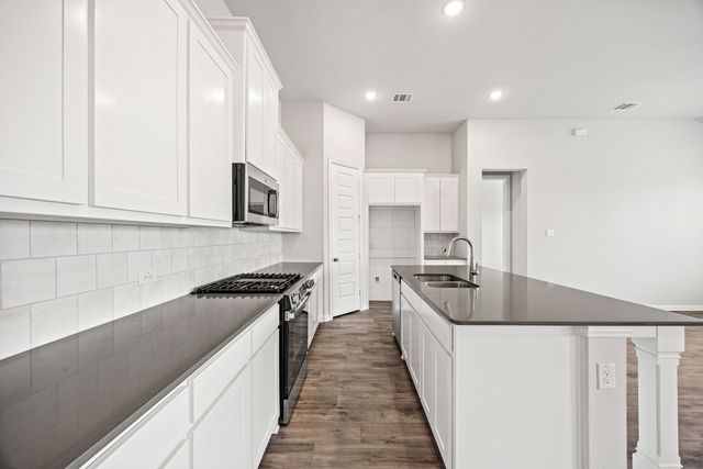 1506 Red Clover Avenue, Van Alstyne, TX 75495