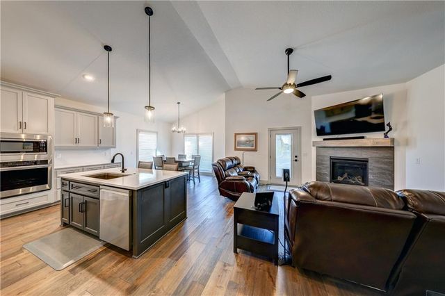 31809 W 170th Terrace, Gardner, KS 66030