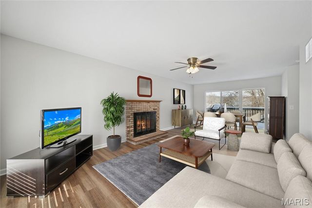 709 Ginger Wood Court, Ballwin, MO 63021