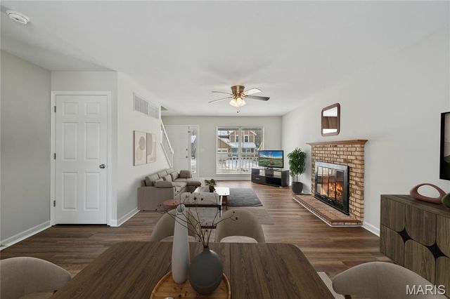 709 Ginger Wood Court, Ballwin, MO 63021