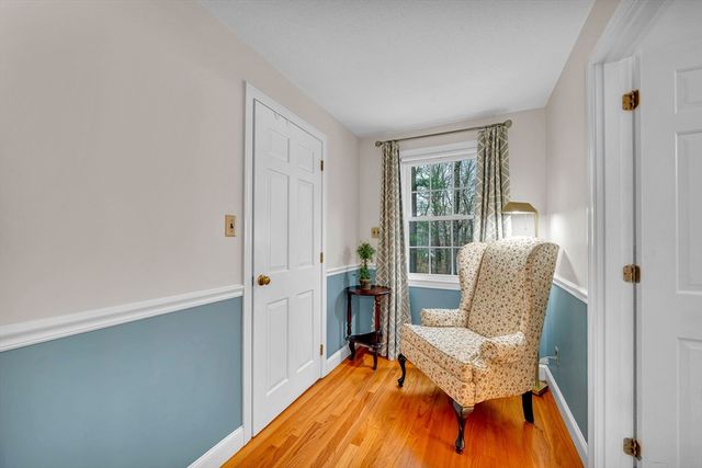 24 John Alden St, Holden, MA 01520