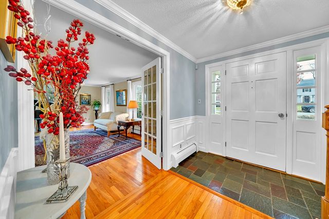 24 John Alden St, Holden, MA 01520