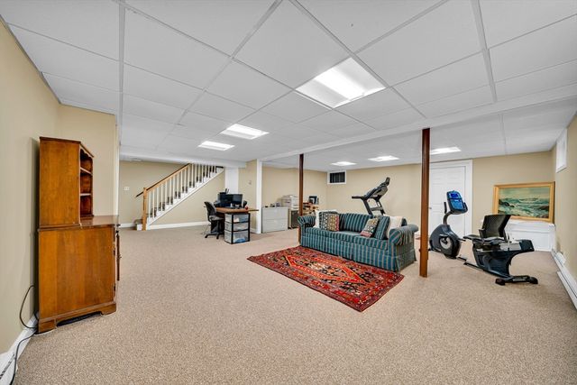 24 John Alden St, Holden, MA 01520