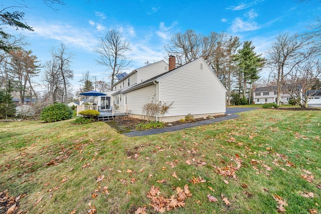 24 John Alden St, Holden, MA 01520