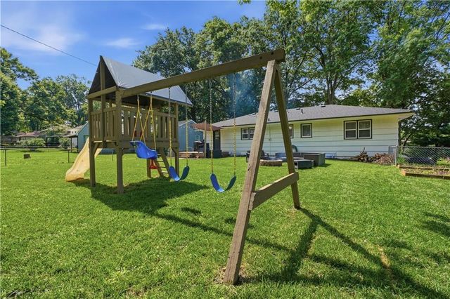 9500 E 79th Terrace, Raytown, MO 64138