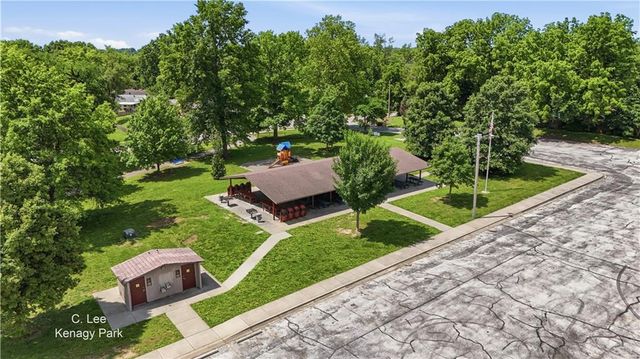 9500 E 79th Terrace, Raytown, MO 64138