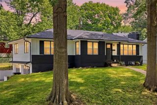 9500 E 79th Terrace, Raytown, MO 64138