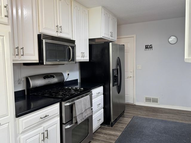 1515 143rd Avenue NE, Ham Lake, MN 55304