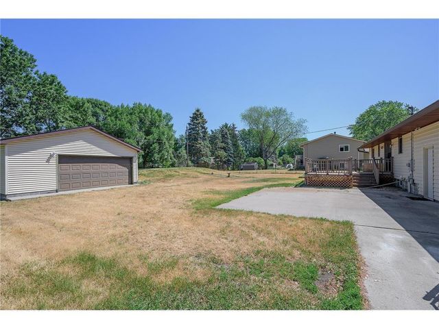 1515 143rd Avenue NE, Ham Lake, MN 55304