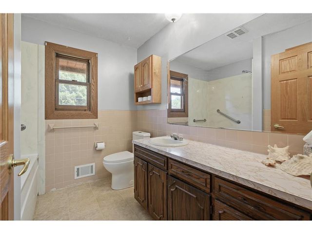 1515 143rd Avenue NE, Ham Lake, MN 55304